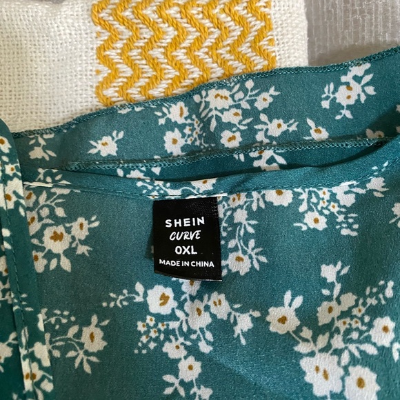 Cute worn twice - Picture 6 of 9